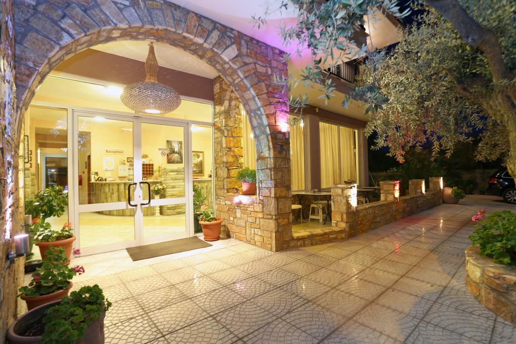 Meni Studios Лименария Номер фото